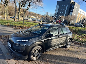 Used Citroen C4 Cactus 2015 for sale - 76618925: Photo