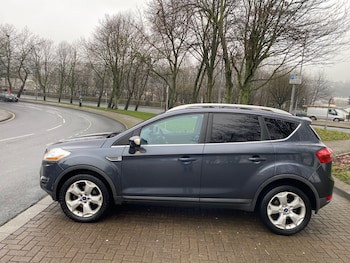 Used Ford Kuga 2010 for sale - 77251532: Photo