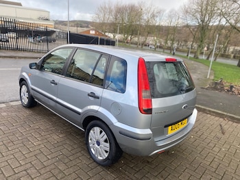 Used Ford Fusion 2005 for sale - 77595748: Photo