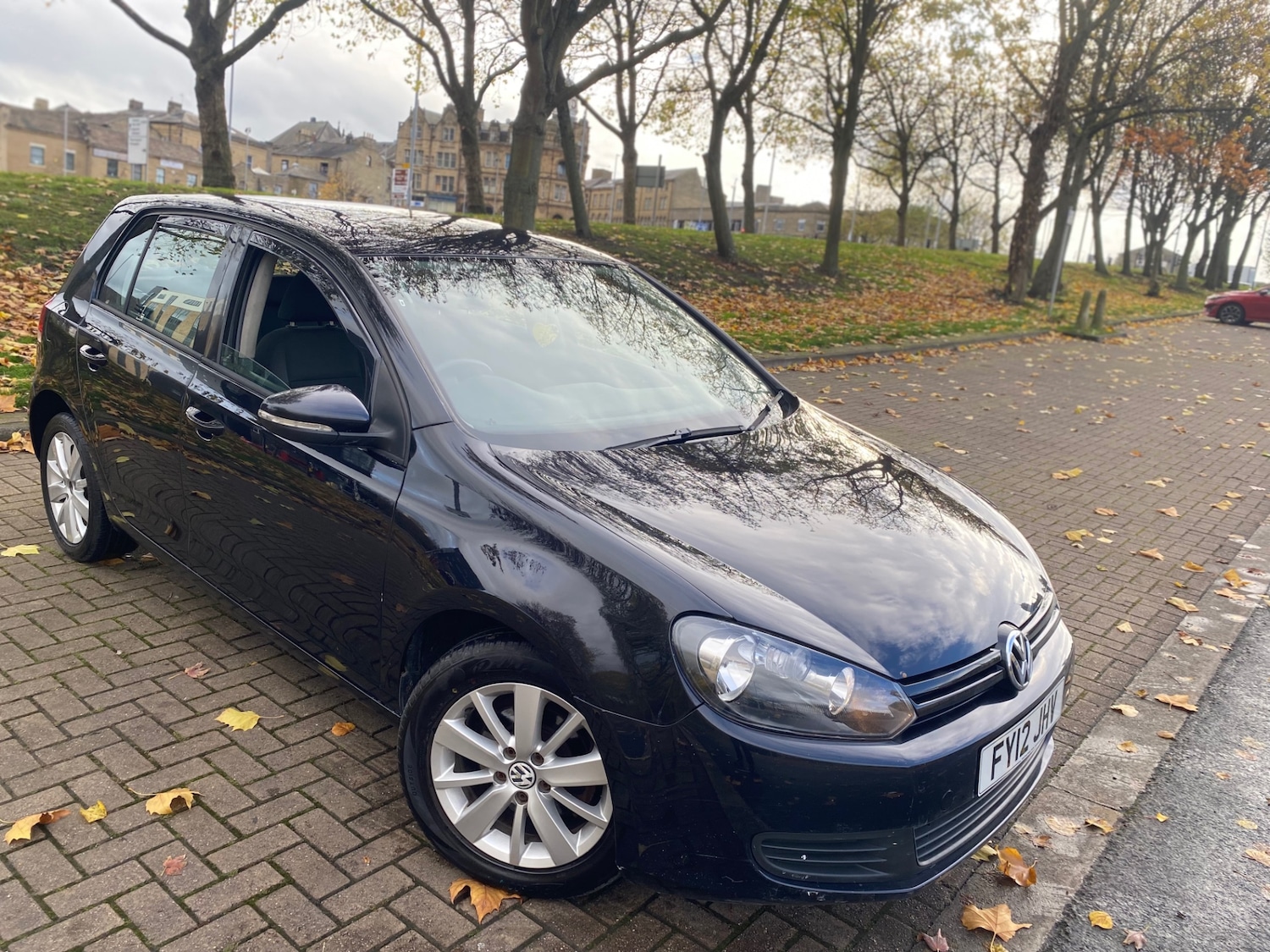 Used Volkswagen Golf 2012 for sale - 76471414: Photo 1