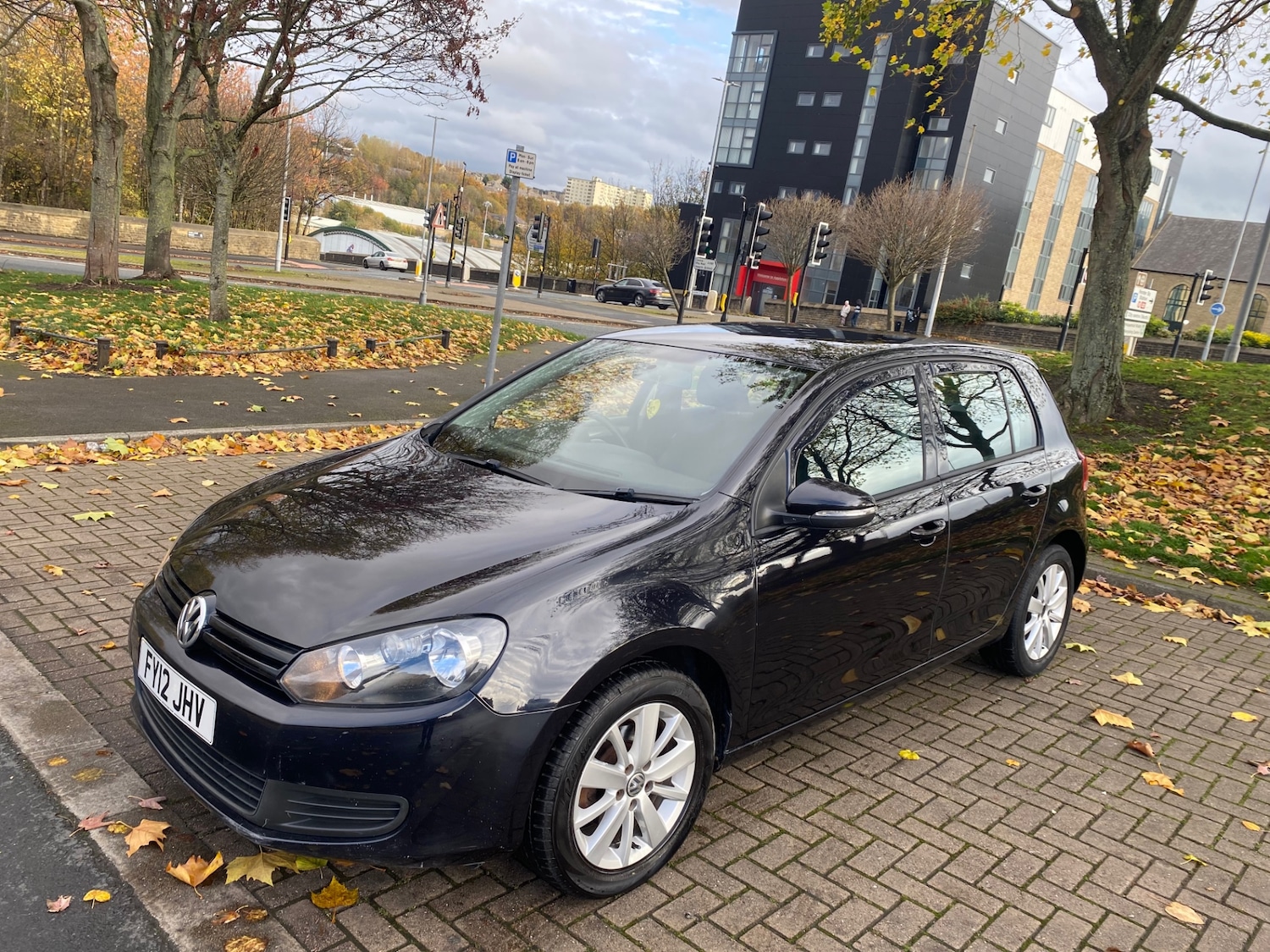 Used Volkswagen Golf 2012 for sale - 76471414: Photo 3