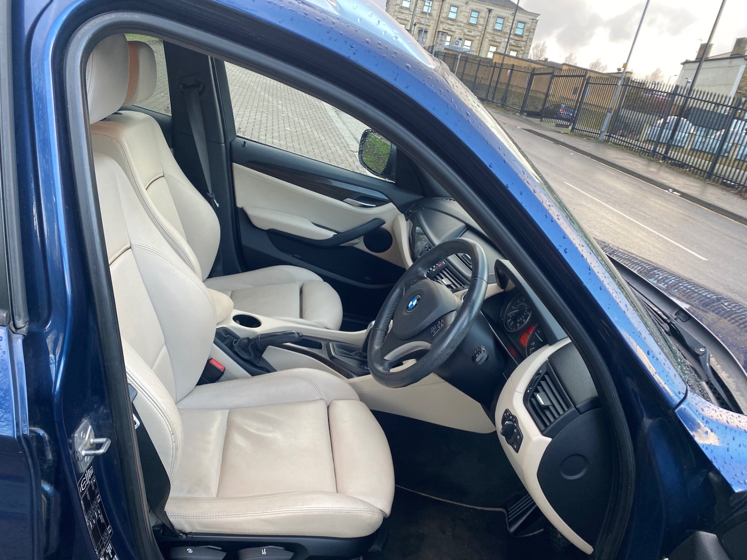 Used BMW X1 2011 for sale - 77595750: Photo 10