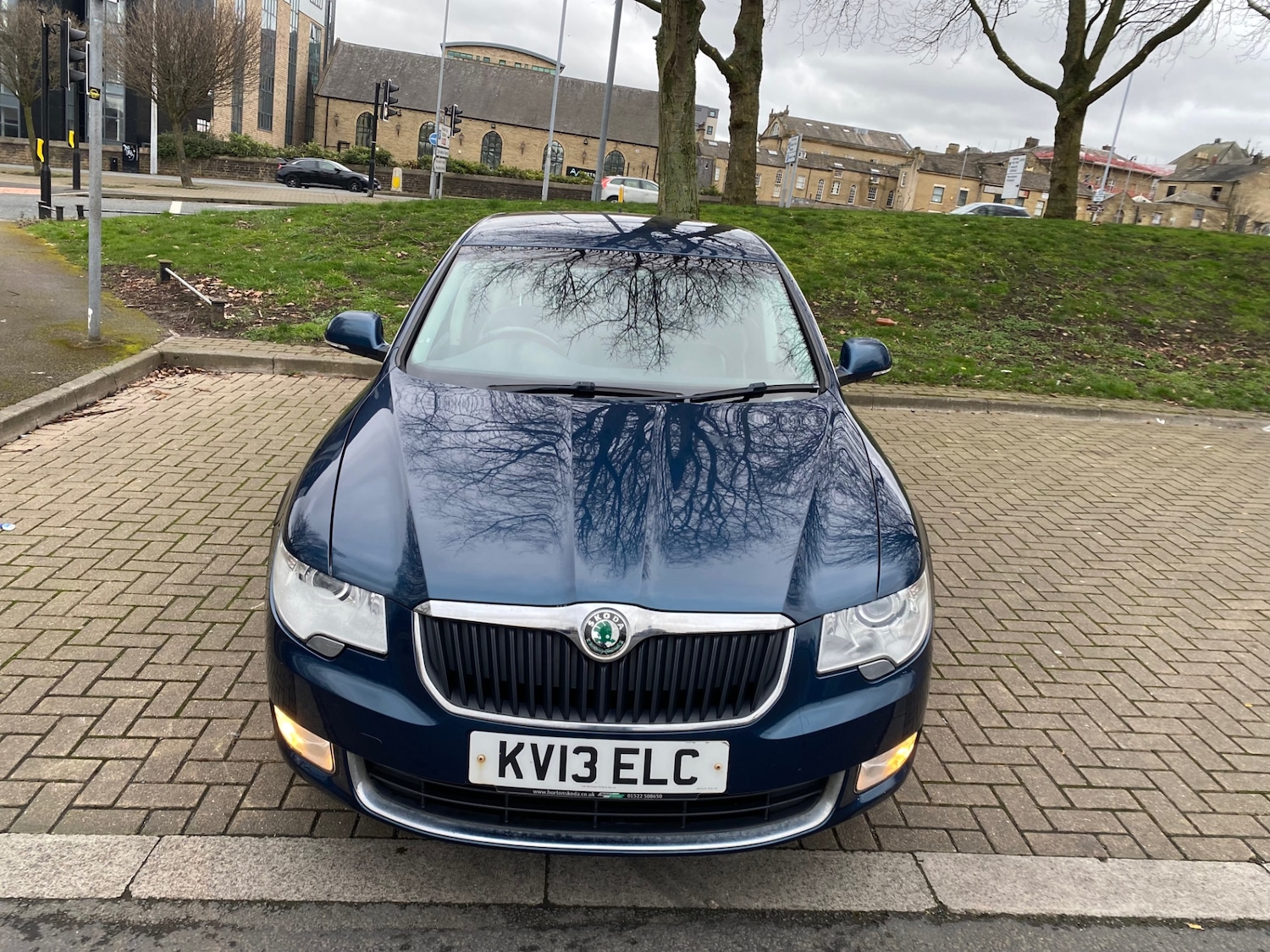 Used Skoda Superb 2013 for sale - 77807562: Photo 2