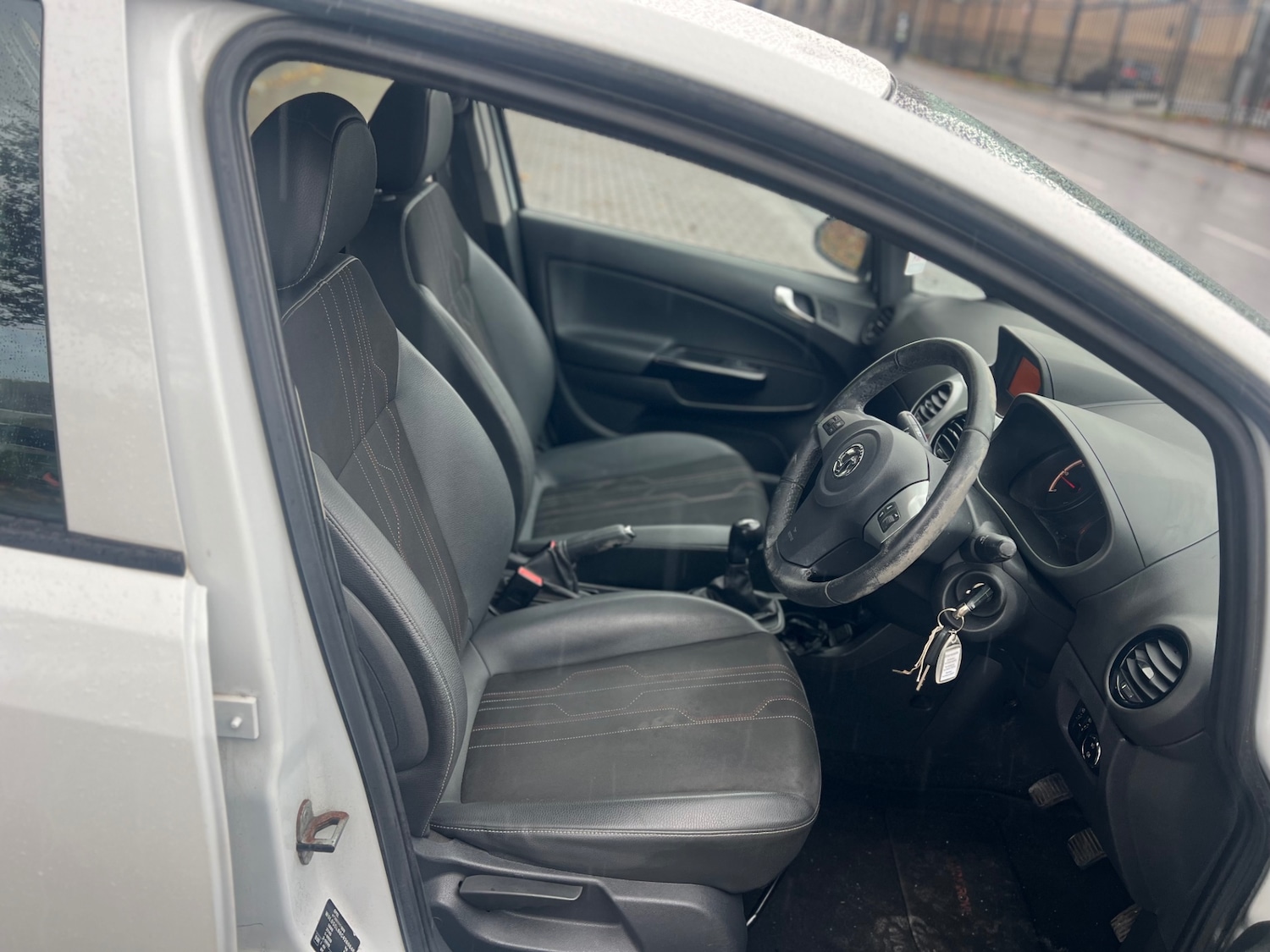 Used Vauxhall Corsa 2013 for sale - 76347092: Photo 8