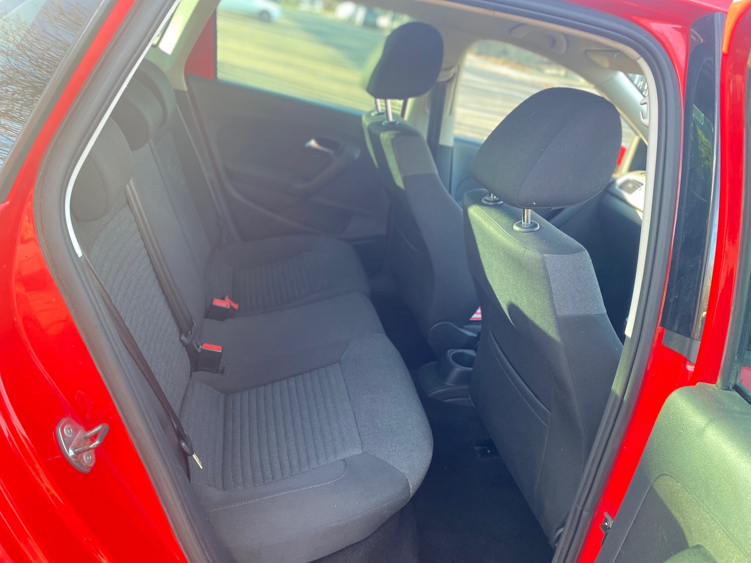 Used Volkswagen Polo 2011 for sale - 76670079: Photo 10