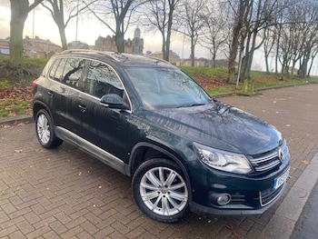 Volkswagen - Tiguan