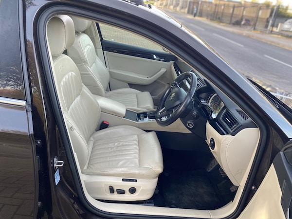 Used Skoda Superb 2015 for sale - 76267600: Photo 14