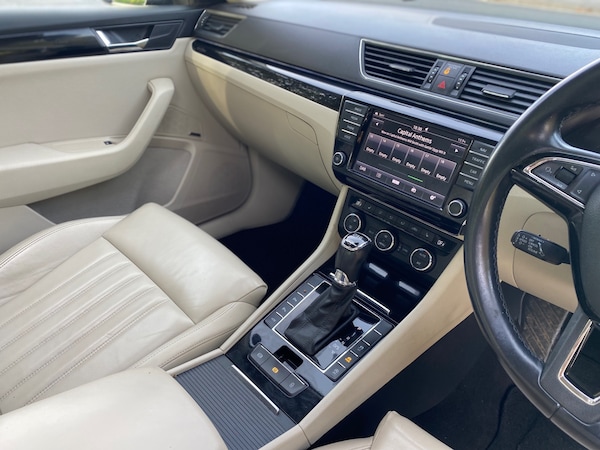 Used Skoda Superb 2015 for sale - 76267600: Photo 17