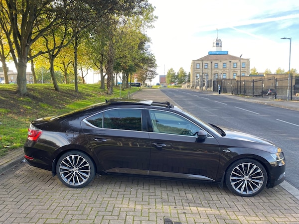 Used Skoda Superb 2015 for sale - 76267600: Photo 8