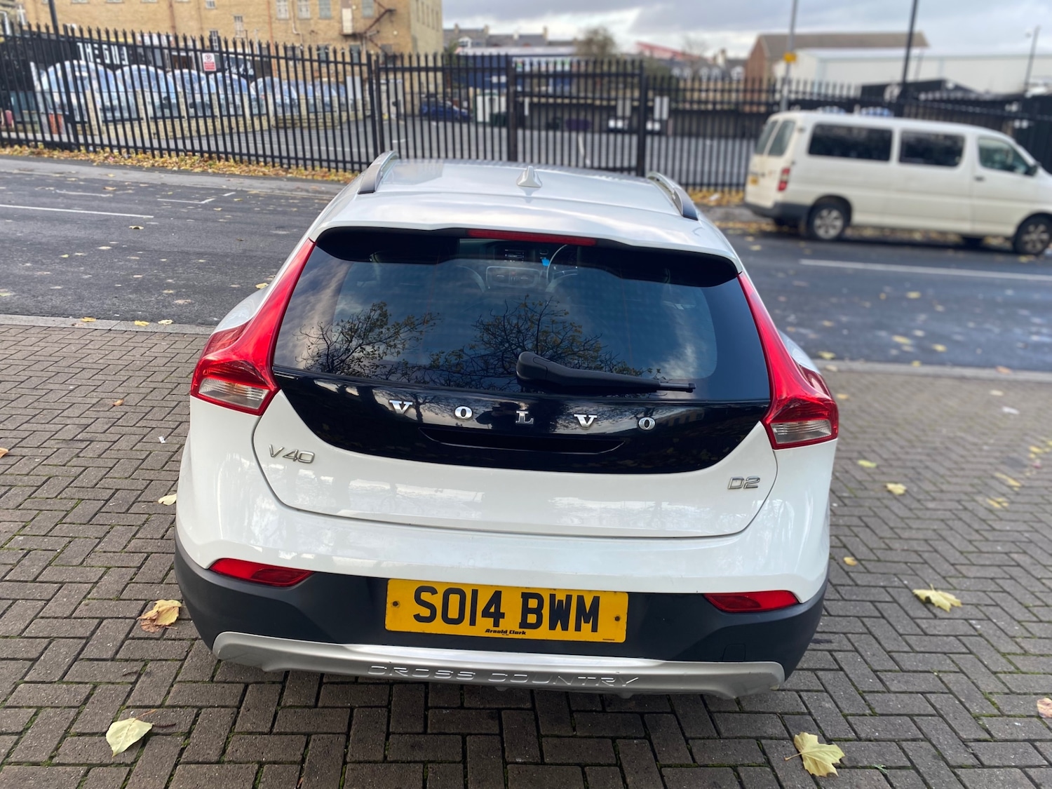 Used Volvo V40 2014 for sale - 76455579: Photo 6