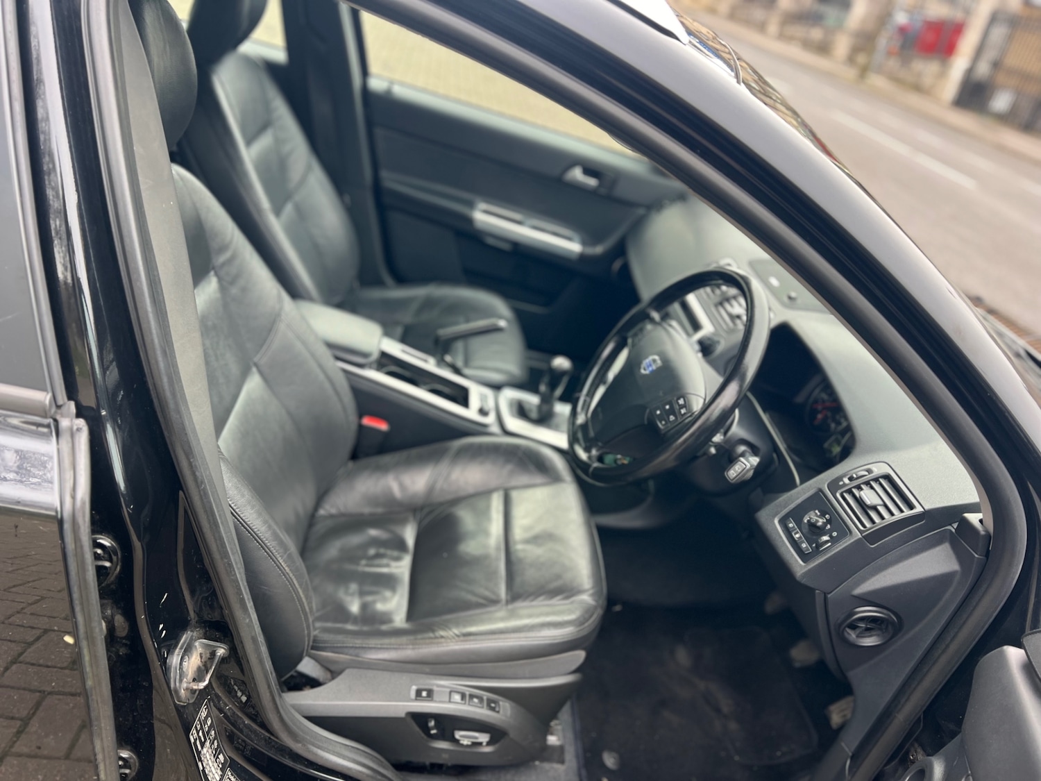 Used Volvo V50 2011 for sale - 77988803: Photo 7