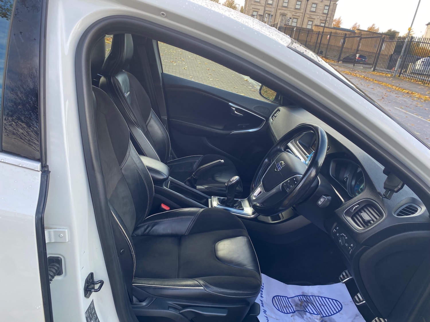 Used Volvo V40 2013 for sale - 76471421: Photo 11