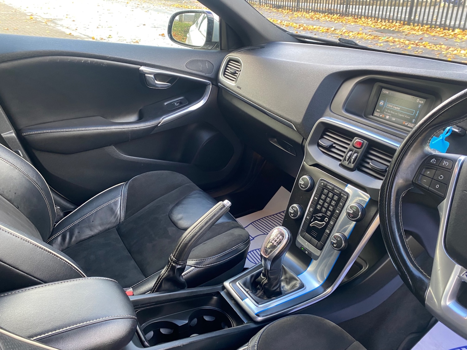 Used Volvo V40 2013 for sale - 76471421: Photo 12