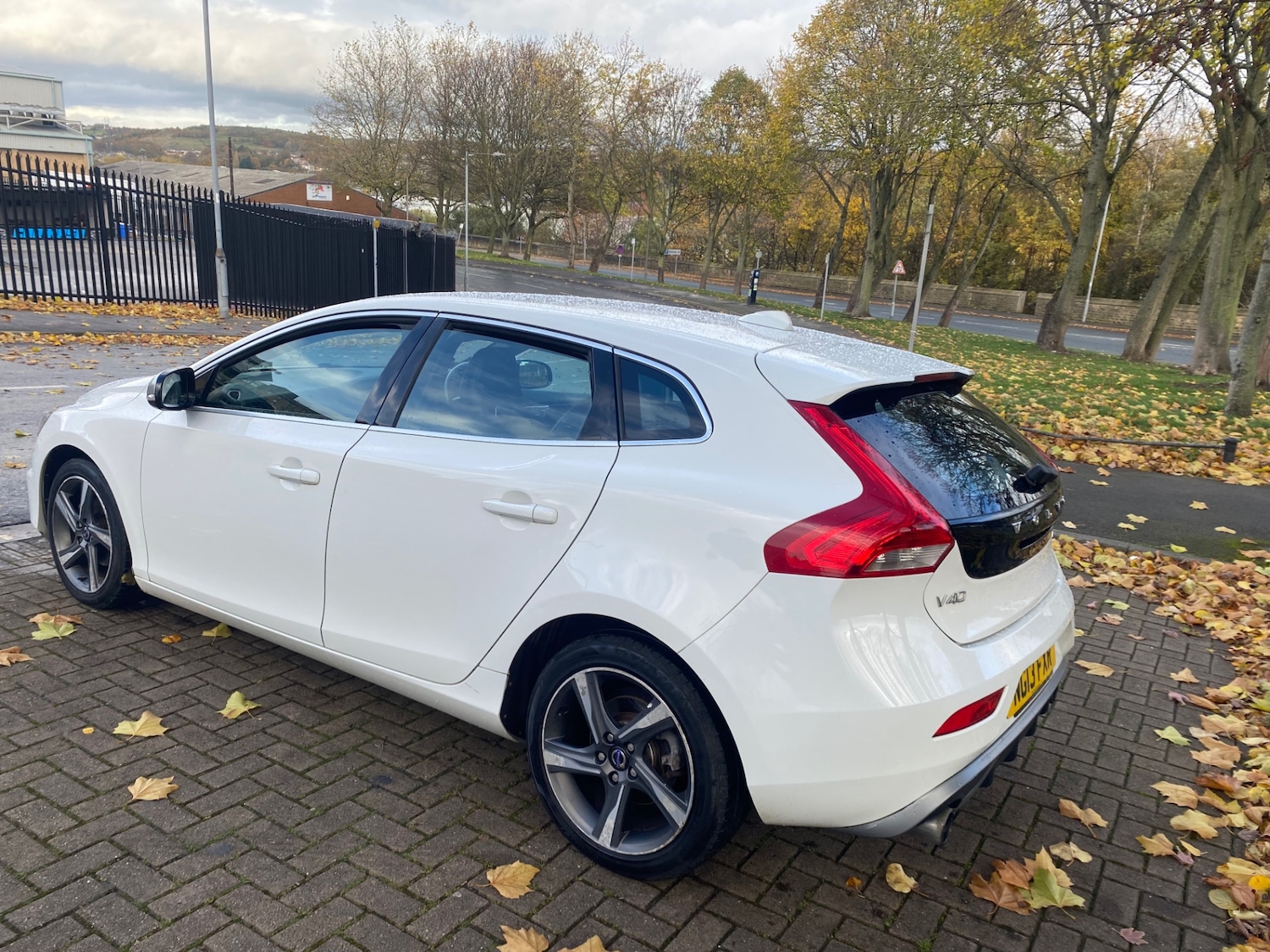 Used Volvo V40 2013 for sale - 76471421: Photo 5