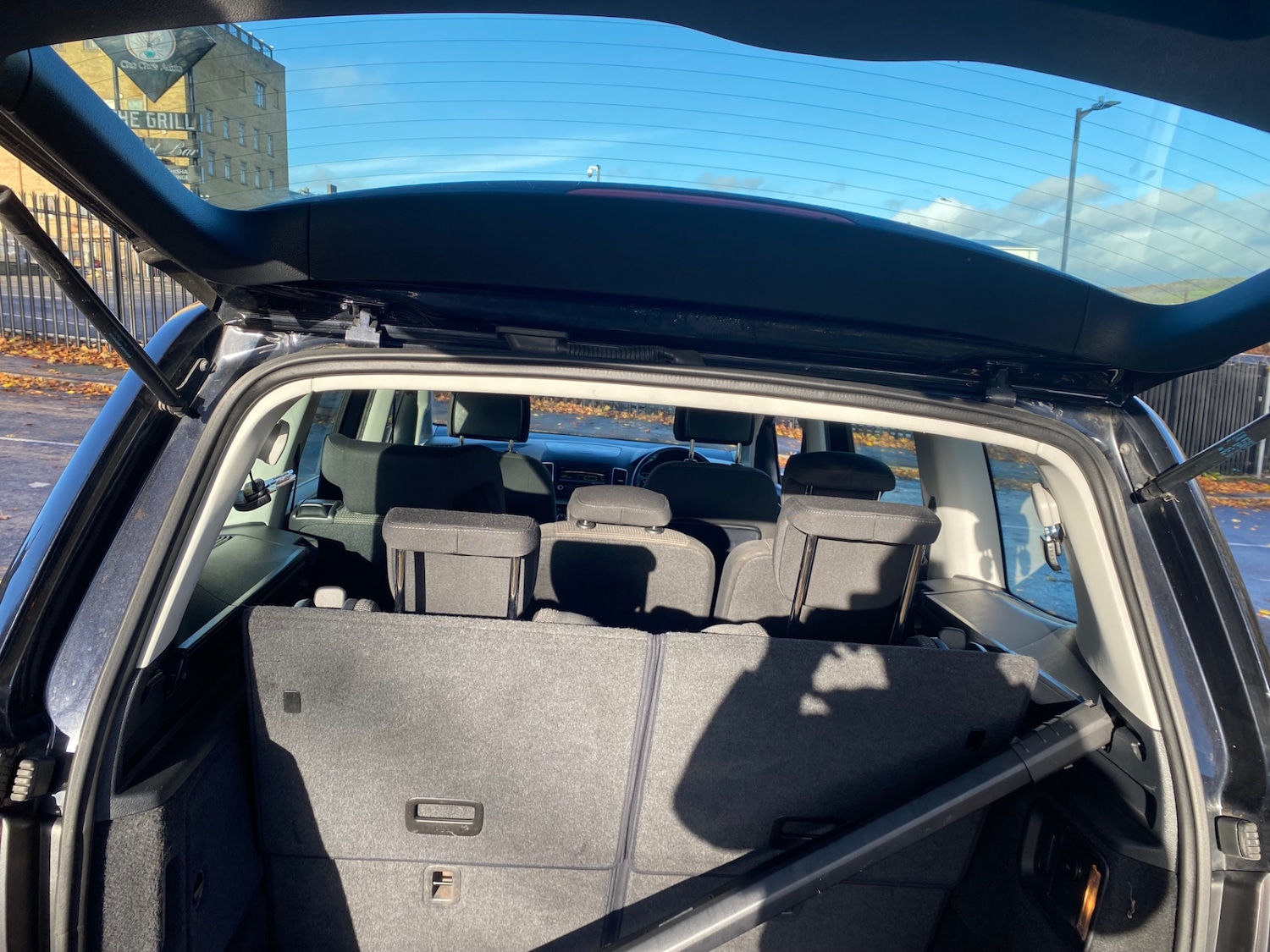 Used Volkswagen Sharan 2013 for sale - 76618905: Photo 14