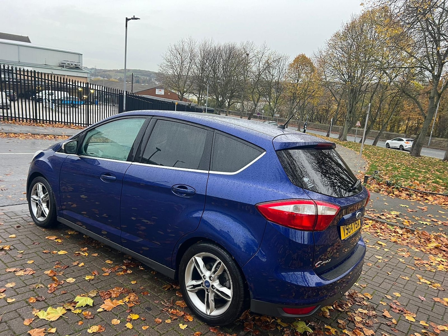 Used Ford C-Max 2015 for sale - 76536378: Photo 5