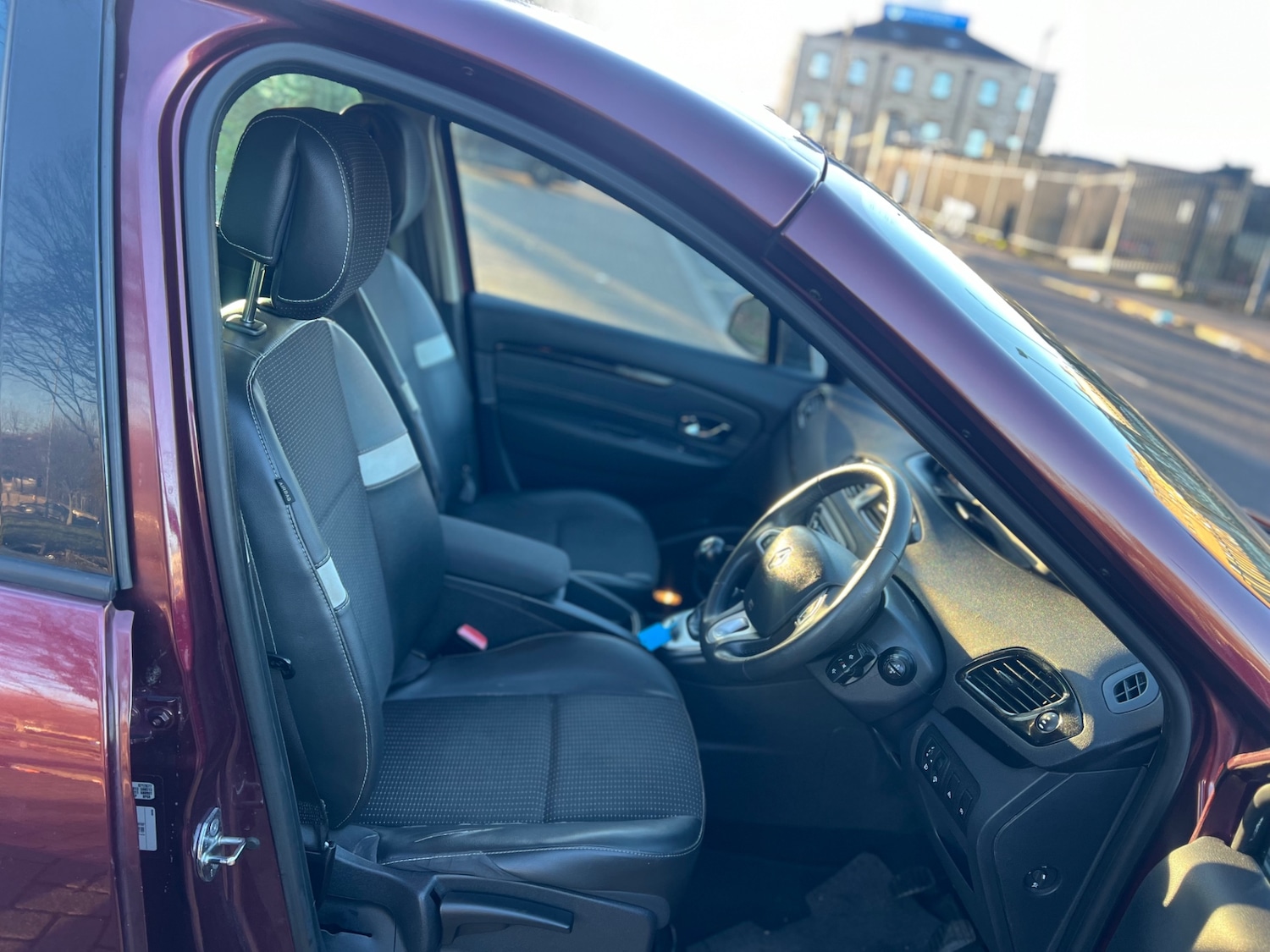 Used Renault Scenic 2013 for sale - 77154545: Photo 8