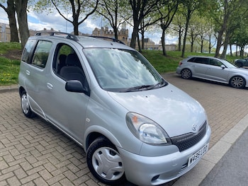 Used Toyota Yaris Verso 2000 for sale - 78516013: Photo