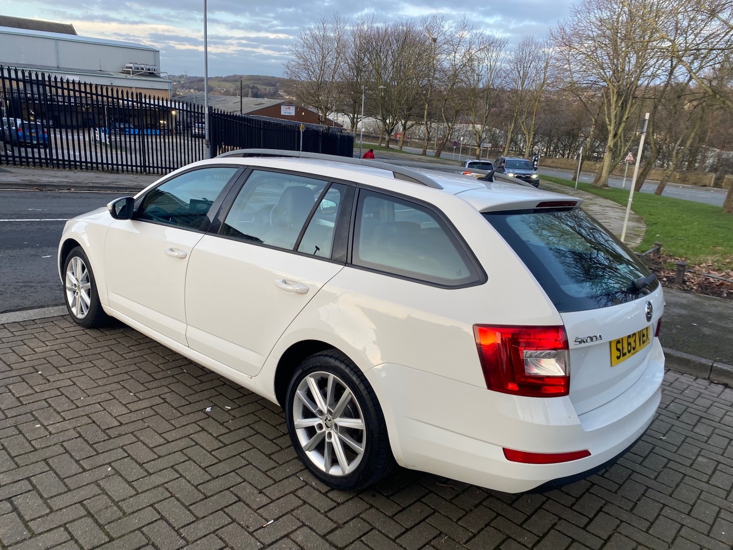 Used Skoda Octavia 2013 for sale - 77595795: Photo 4
