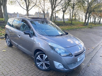 Used Renault Grand Scenic 2011 for sale - 76455542: Photo