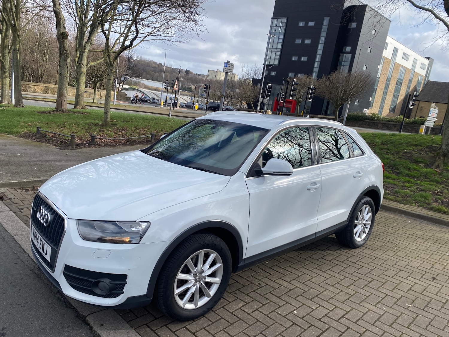 Used Audi Q3 2014 for sale - 77644147: Photo 3