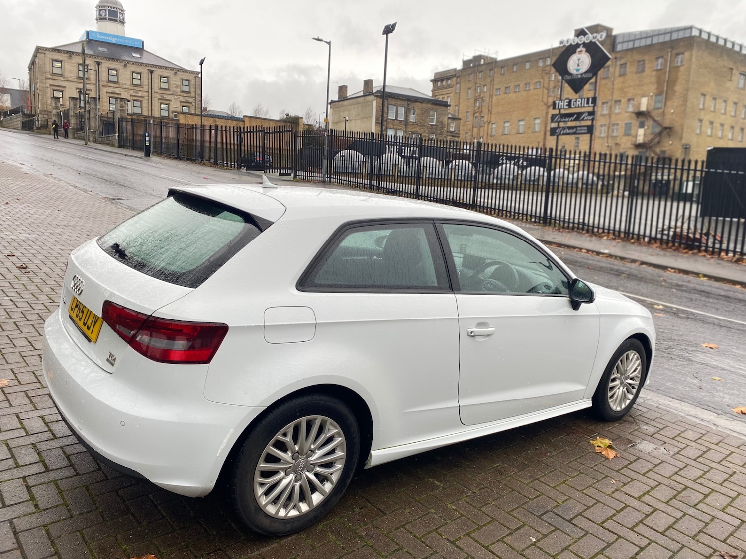 Used Audi A3 2015 for sale - 76829707: Photo 6