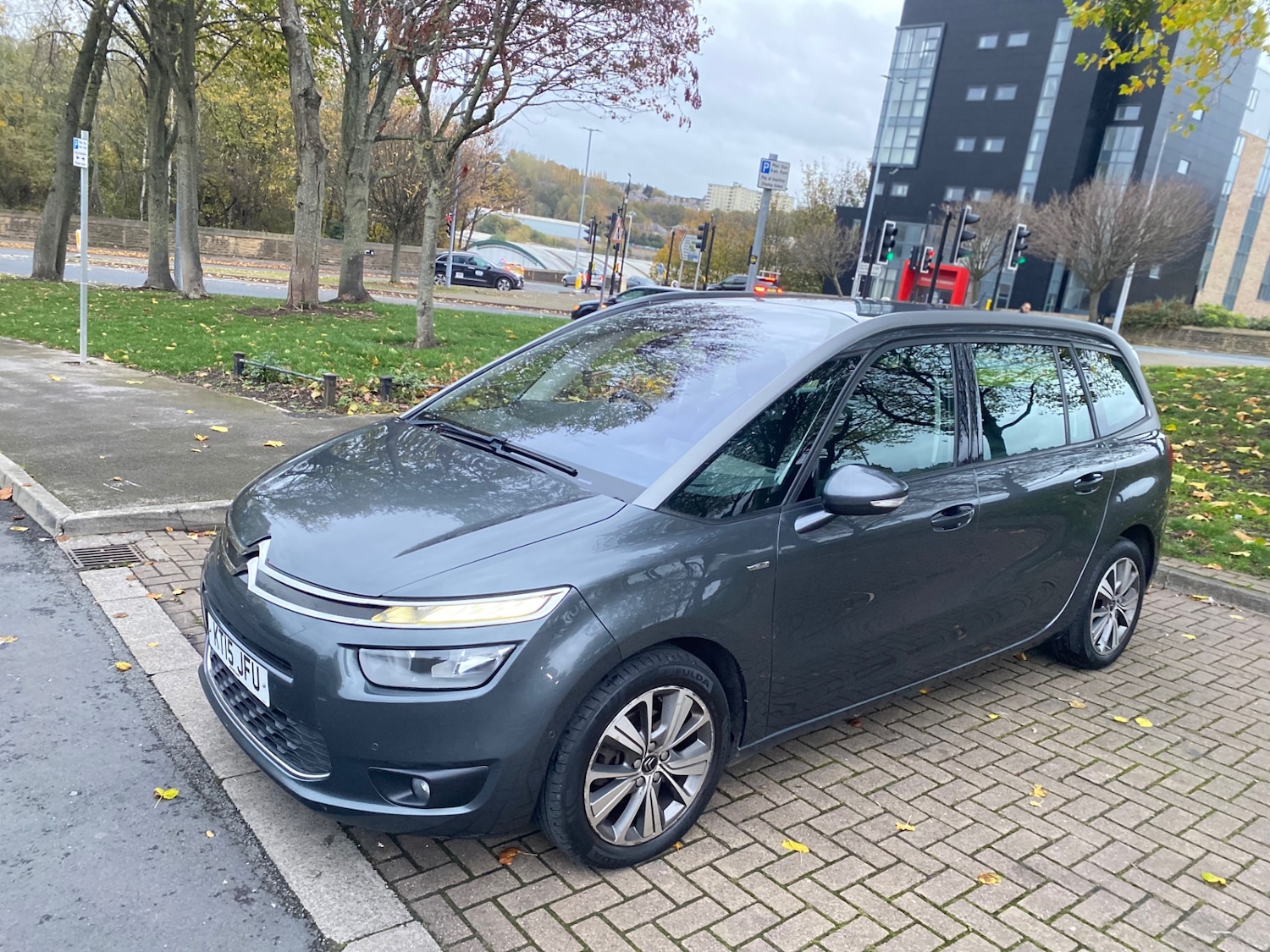 Used Citroen C4 Grand Picasso 2015 for sale - 76455546: Photo 3