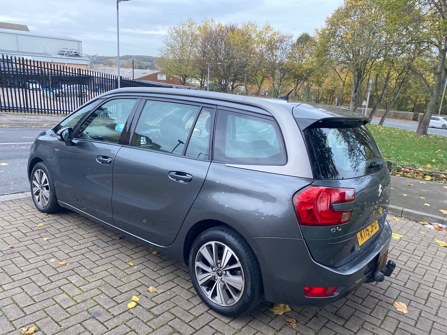 Used Citroen C4 Grand Picasso 2015 for sale - 76455546: Photo 5