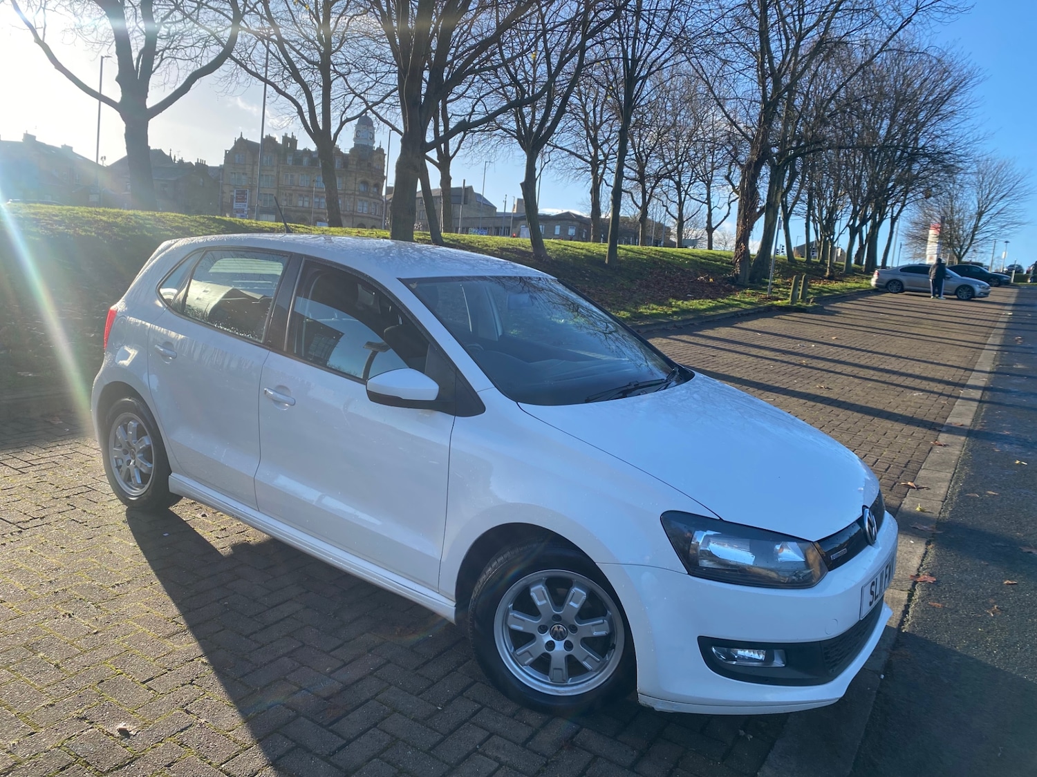 Used Volkswagen Polo 2011 for sale - 76837487: Photo 1