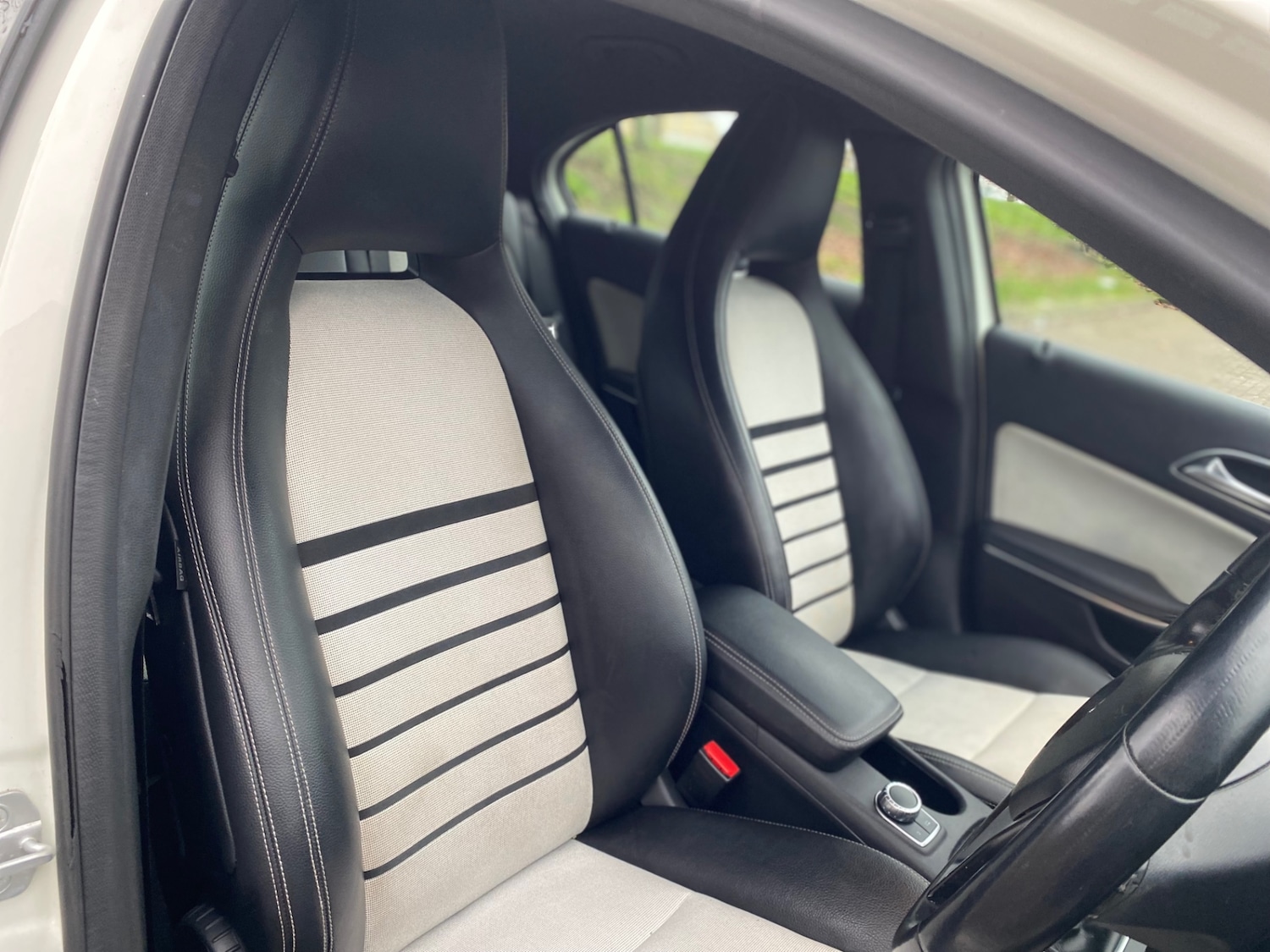 Used Mercedes-Benz A-Class 2012 for sale - 77008525: Photo 8