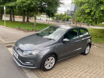 Used Volkswagen Polo 2014 for sale - 74853236: Photo