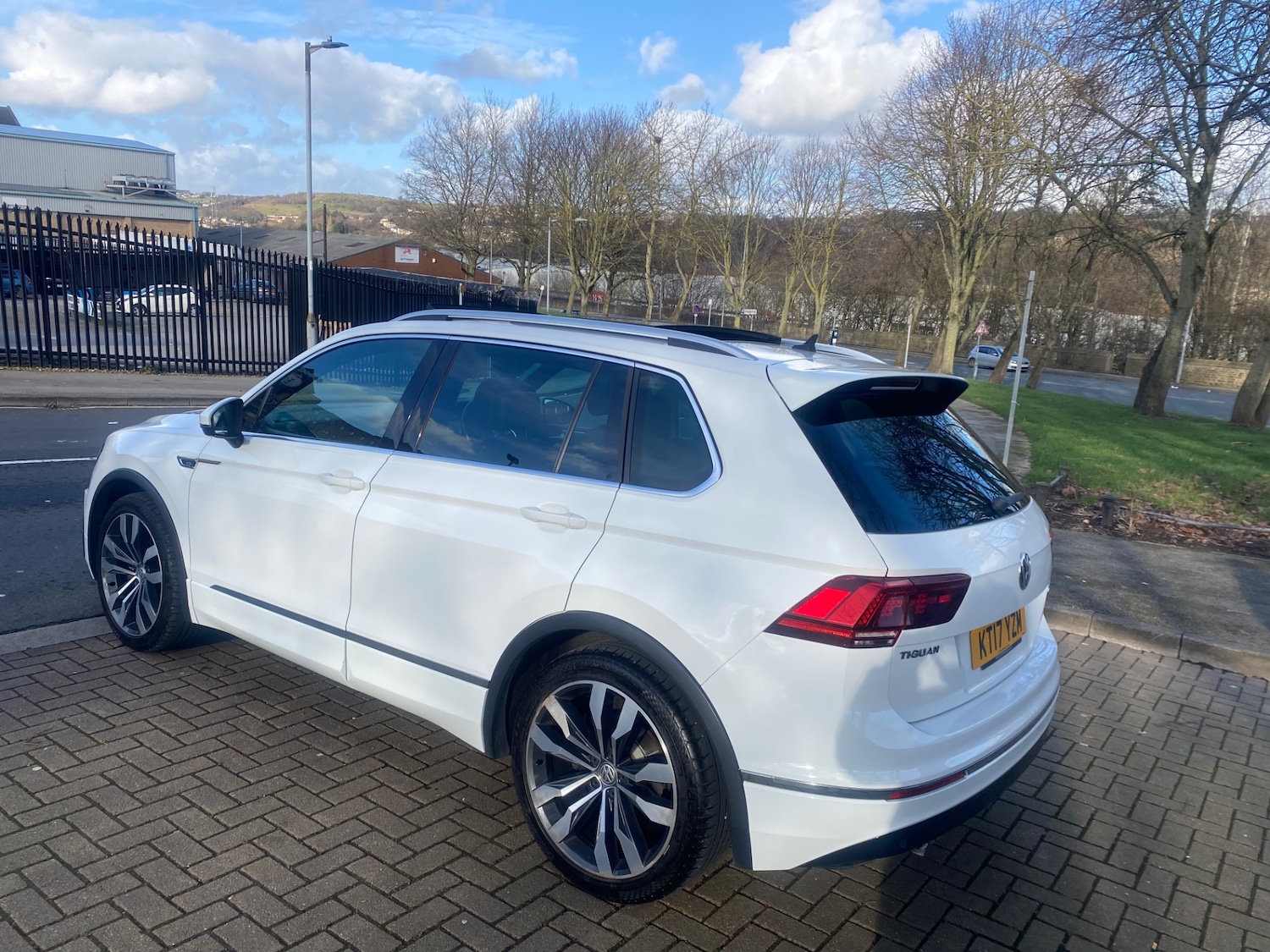 Used Volkswagen Tiguan 2017 for sale - 77644143: Photo 8