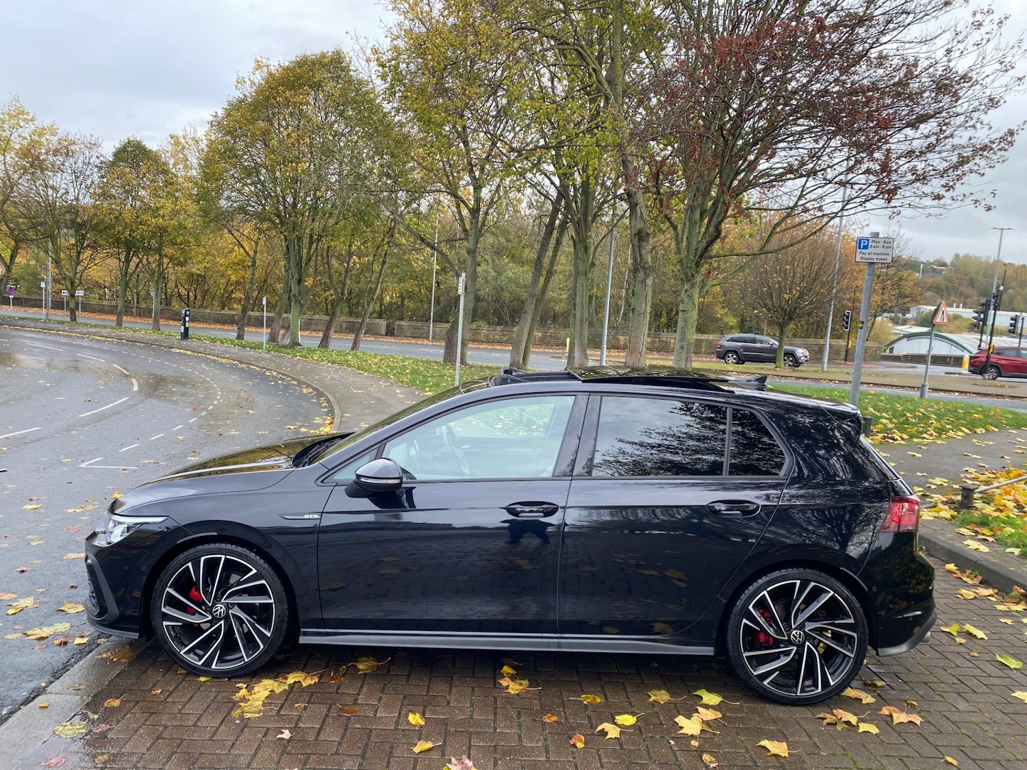 Used Volkswagen Golf 2021 for sale - 76455575: Photo 4