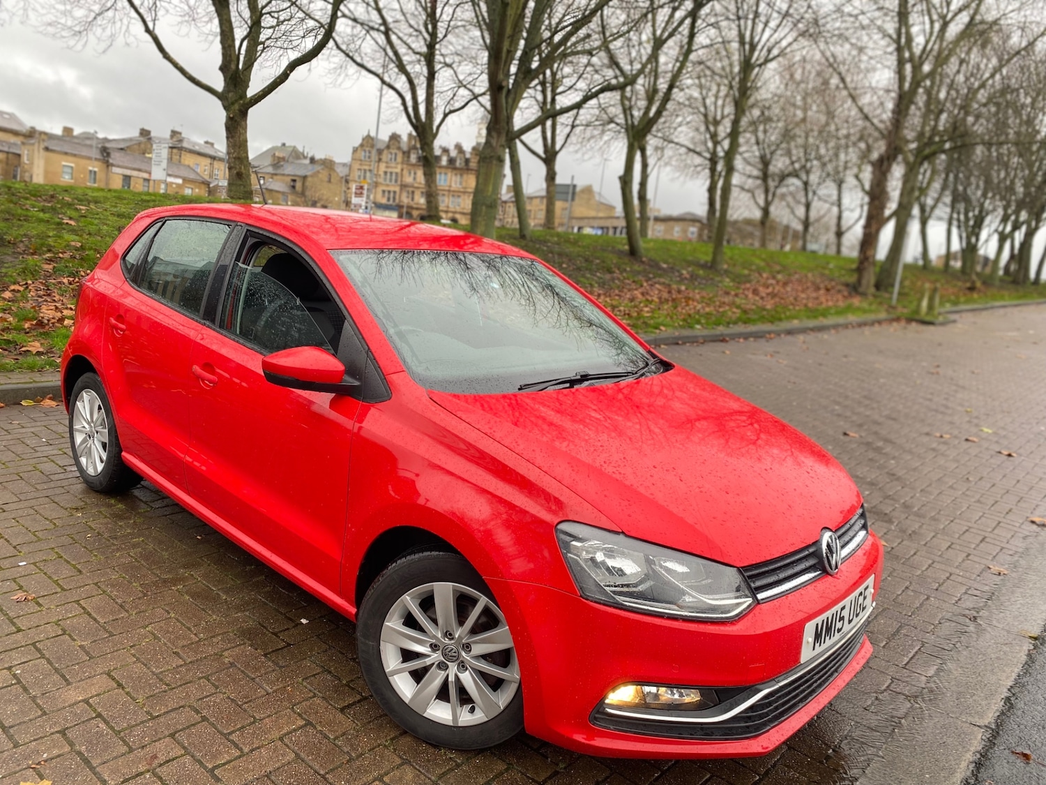 Used Volkswagen Polo 2015 for sale - 76829657: Photo 1