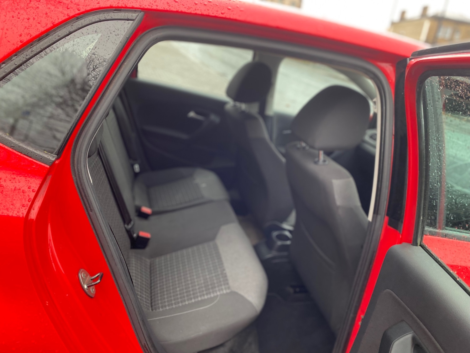 Used Volkswagen Polo 2015 for sale - 76829657: Photo 10