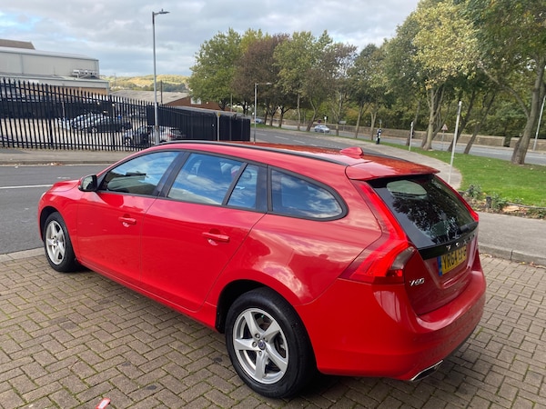 Used Volvo V60 2014 for sale - 76212250: Photo 5