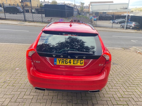 Used Volvo V60 2014 for sale - 76212250: Photo 6