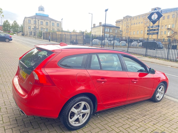 Used Volvo V60 2014 for sale - 76212250: Photo 7