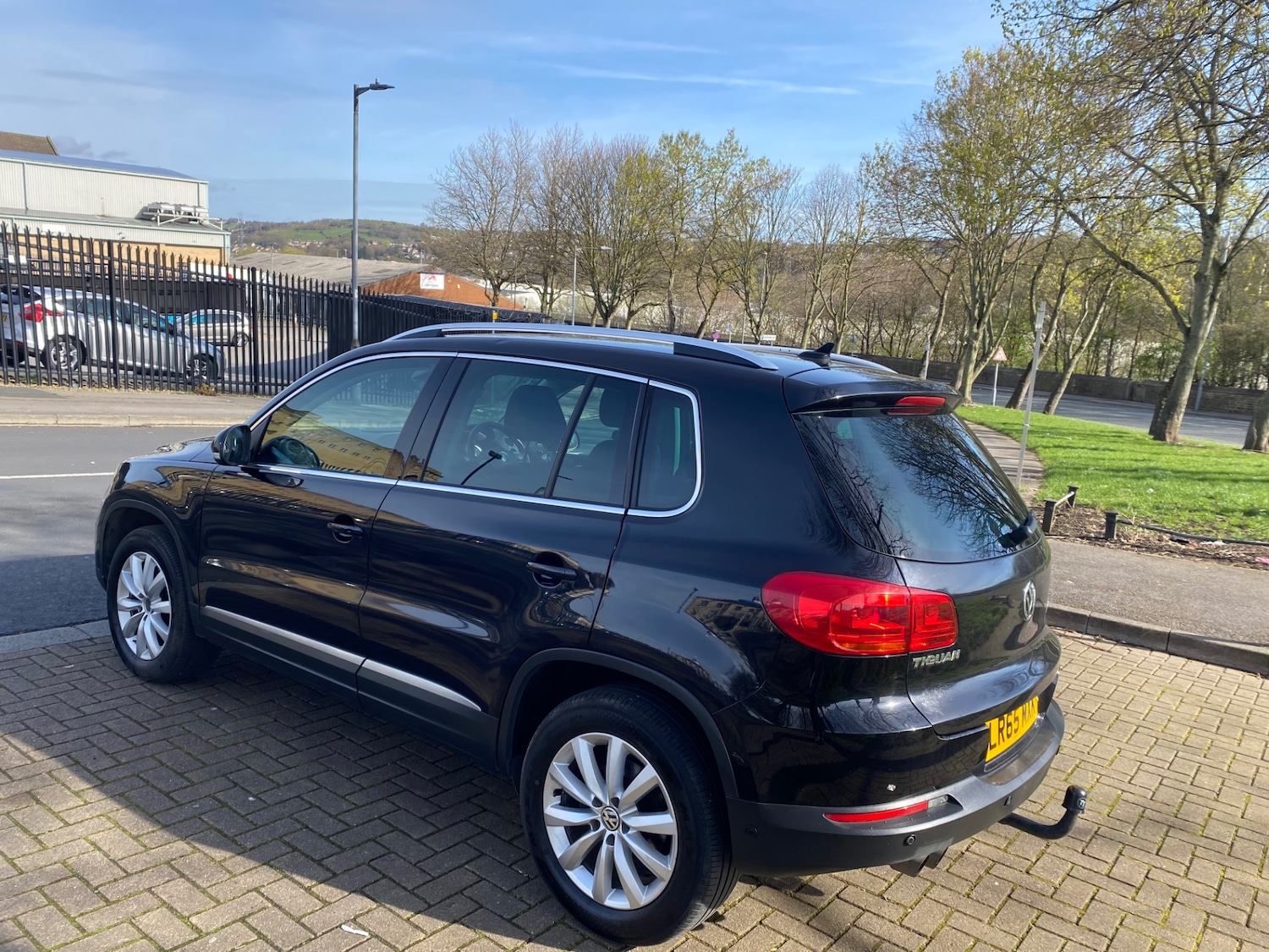 Used Volkswagen Tiguan 2015 for sale - 78202531: Photo 5