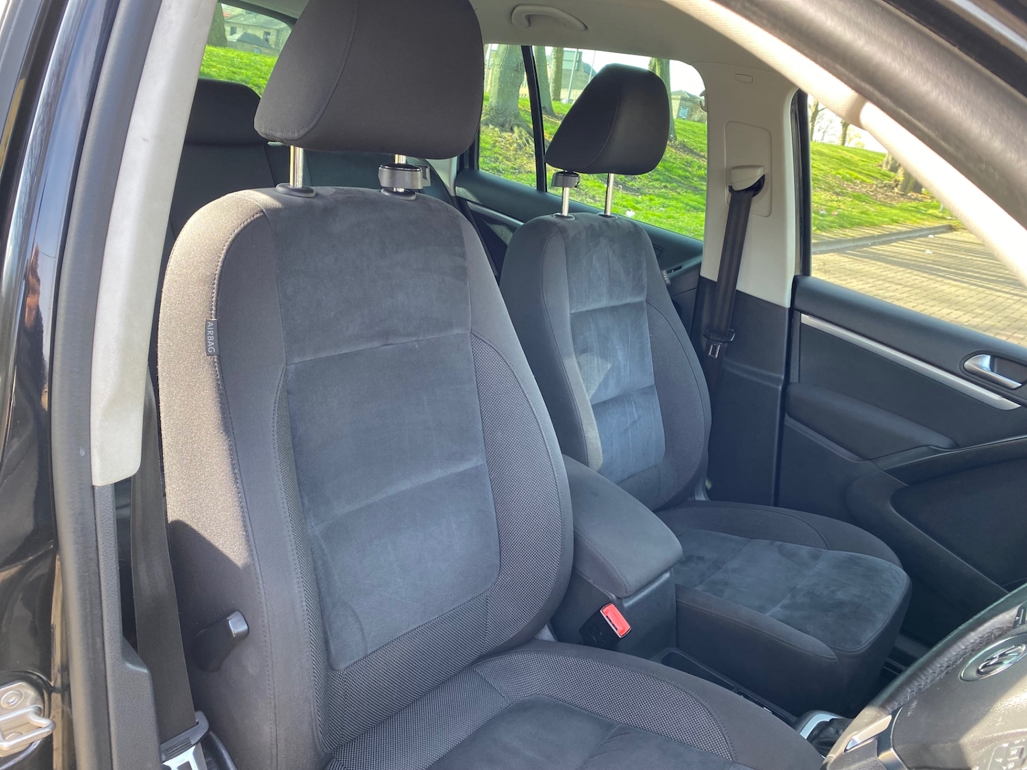 Used Volkswagen Tiguan 2015 for sale - 78202531: Photo 8