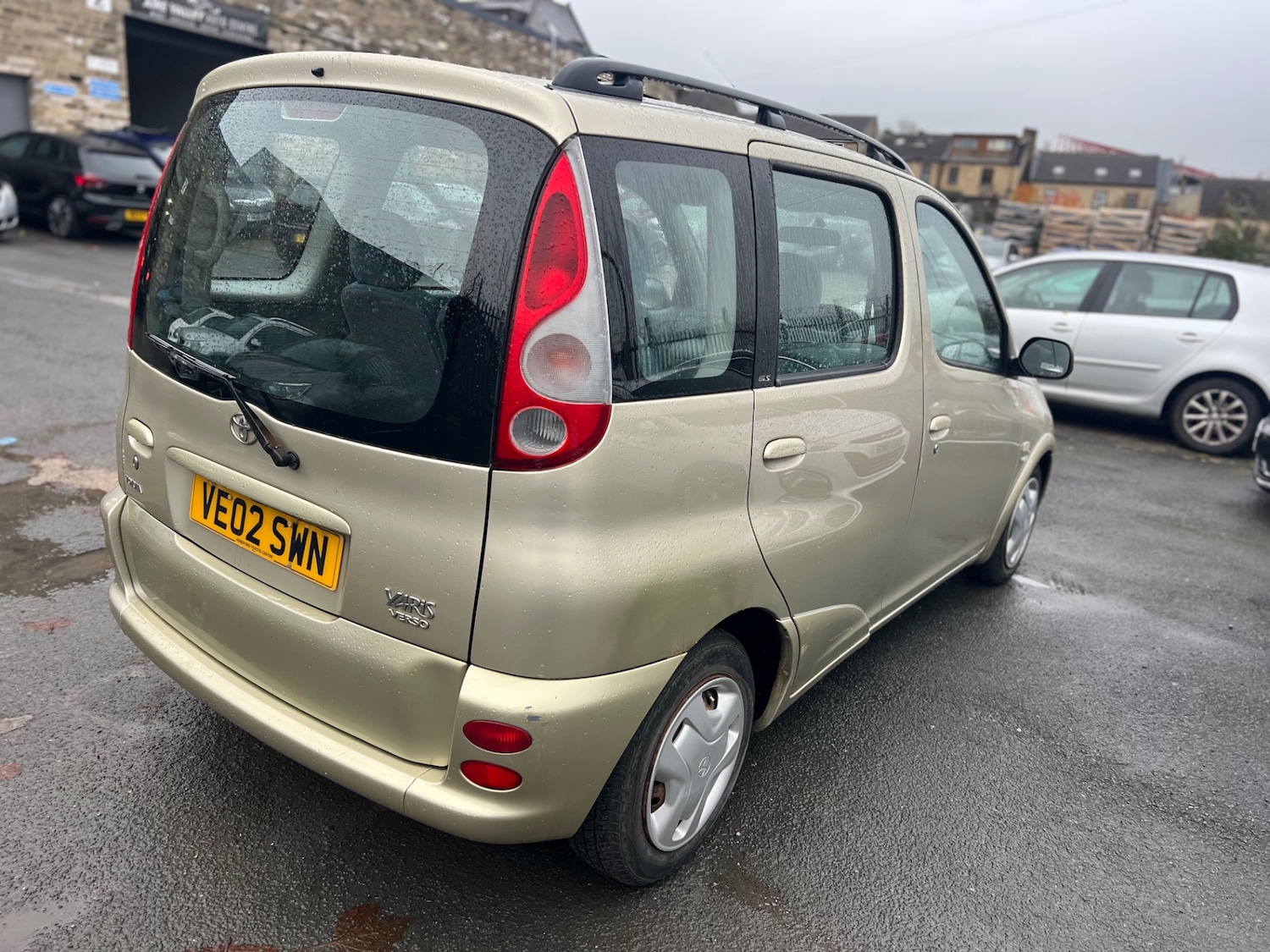 Used Toyota Yaris Verso 2002 for sale - 76537588: Photo 5