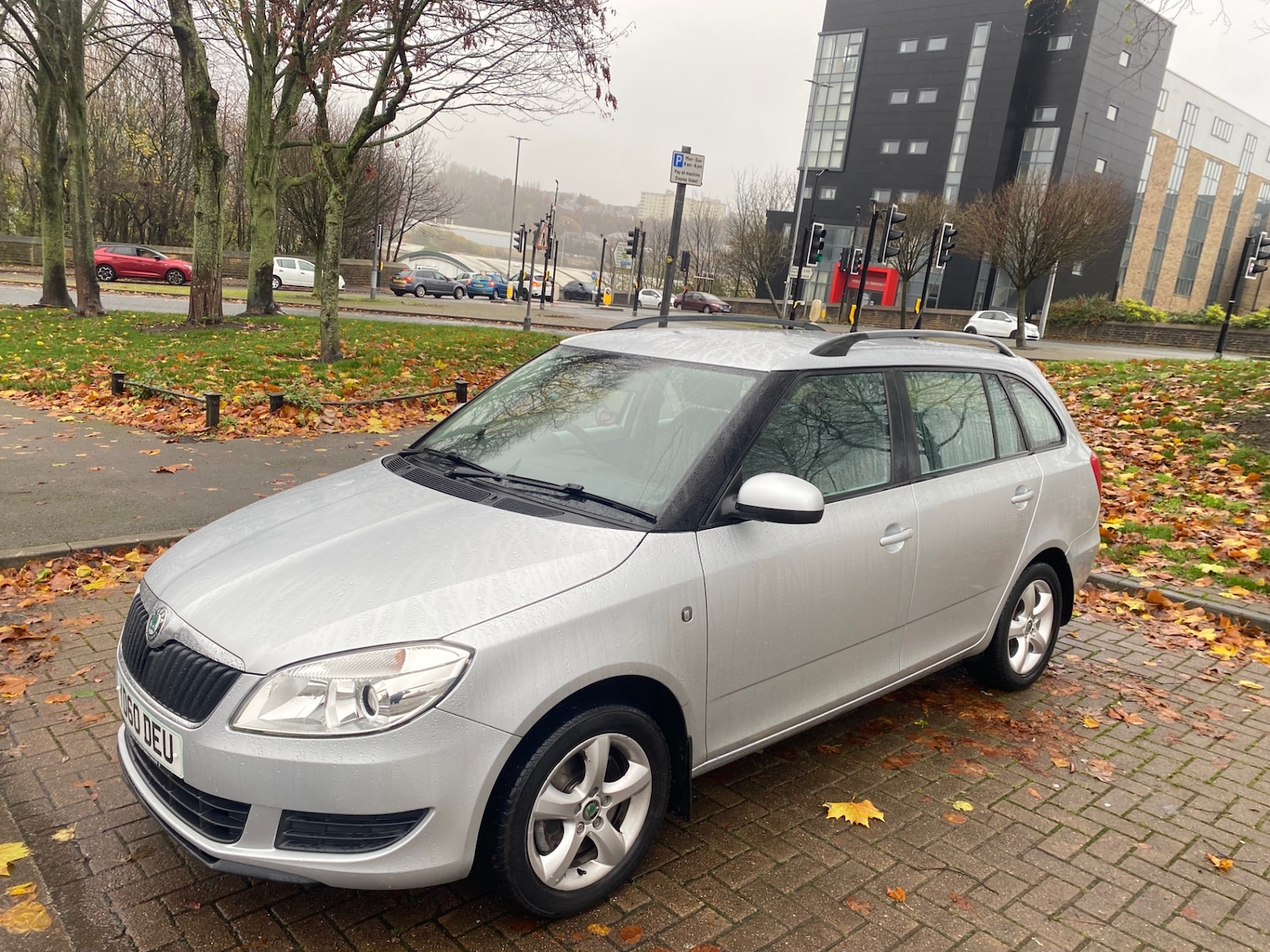 Used Skoda Fabia 2010 for sale - 76618924: Photo 3