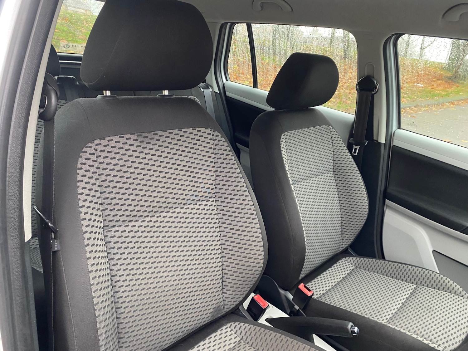 Used Skoda Fabia 2010 for sale - 76618924: Photo 8