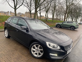 Used Volvo V60 2014 for sale - 77008520: Photo