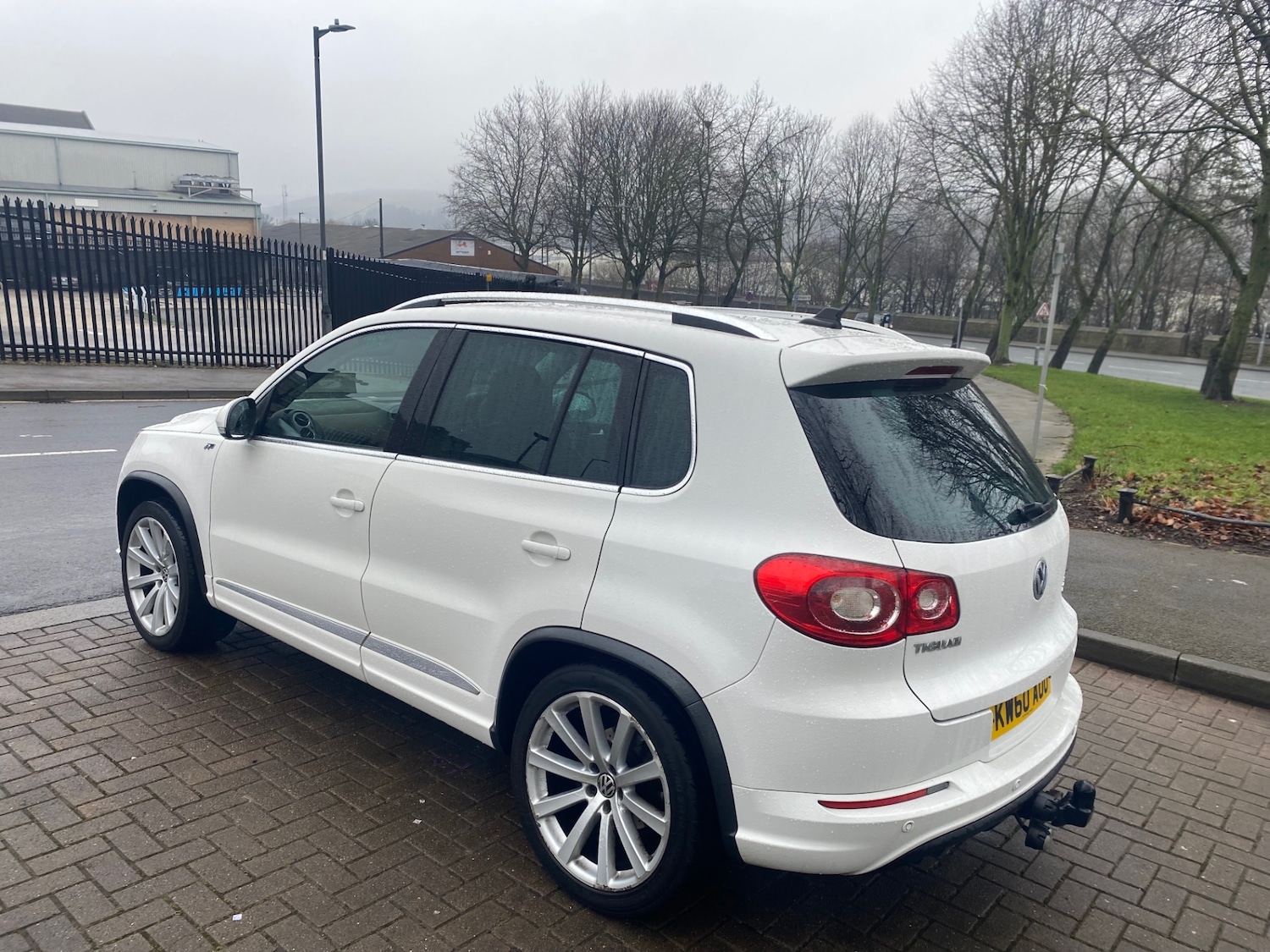 Used Volkswagen Tiguan 2011 for sale - 77251537: Photo 5