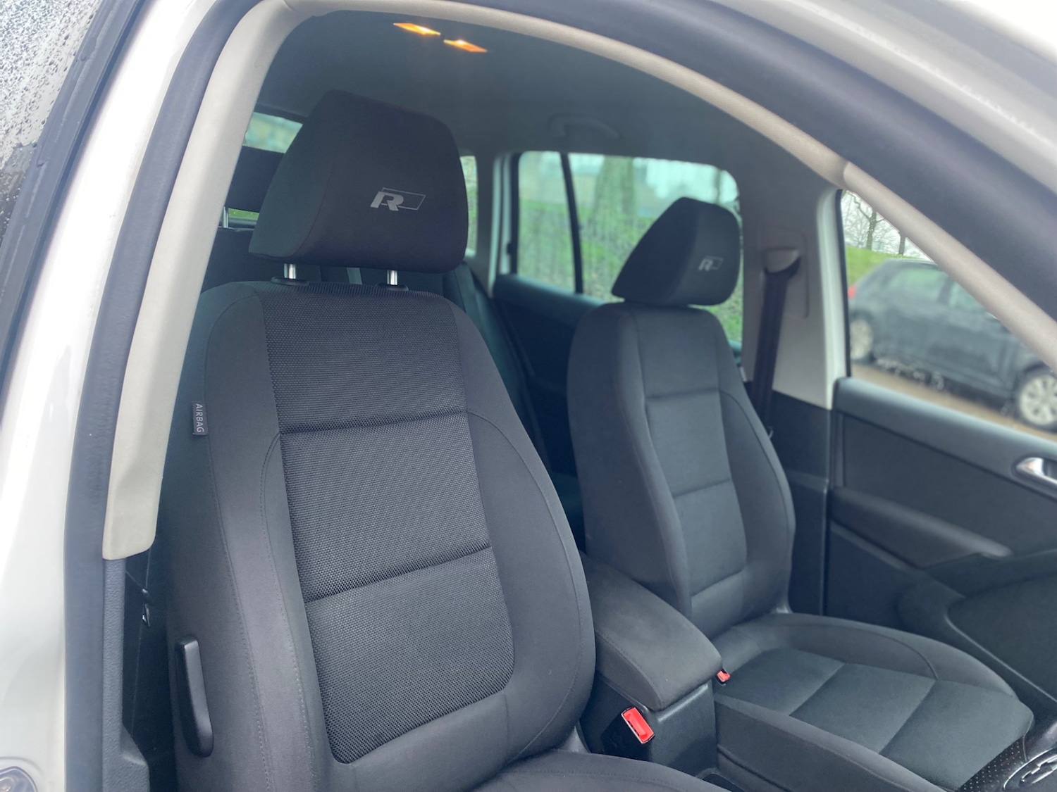 Used Volkswagen Tiguan 2011 for sale - 77251537: Photo 9