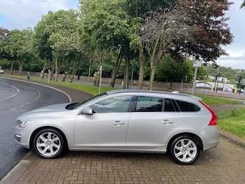 Used Volvo V60 2014 for sale - 78853065: Photo