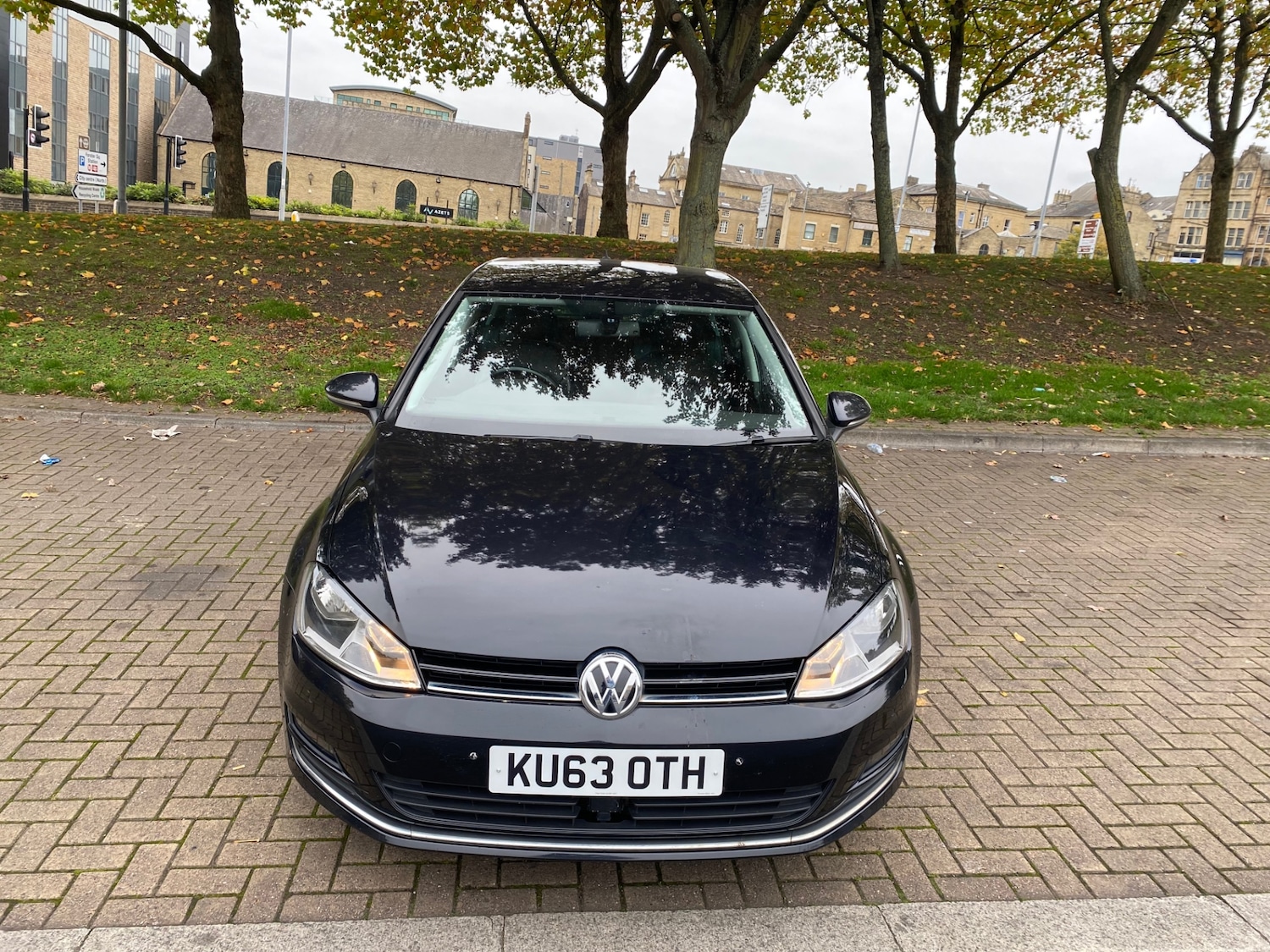 Used Volkswagen Golf 2013 for sale - 76293452: Photo 2