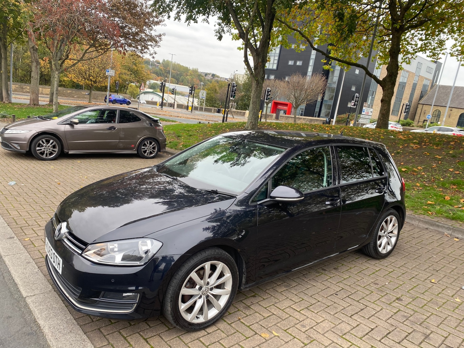 Used Volkswagen Golf 2013 for sale - 76293452: Photo 3