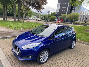 Used Ford Fiesta 2015 for sale - 78853058: Photo